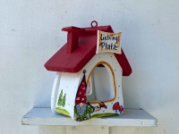 Futterhaus Die Futterstube -Zwergenparty "Lieblingsplatz" in weiß Futterhaus Die Futterstube -Zwergenparty "Lieblingsplatz" in weiß