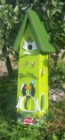Vogelhaus Hochzeitsraben und VW Bus kiwigrün - personalisiert Vogelhaus Hochzeitsraben und VW Bus kiwigrün - personalisiert