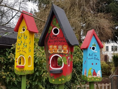 Kombiniertes Vogelhaus - Minivilla 1 Eulen rot - personalisiert